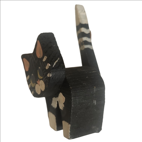 Handcrafted Black Cat Figurine - Picture 2 of 2